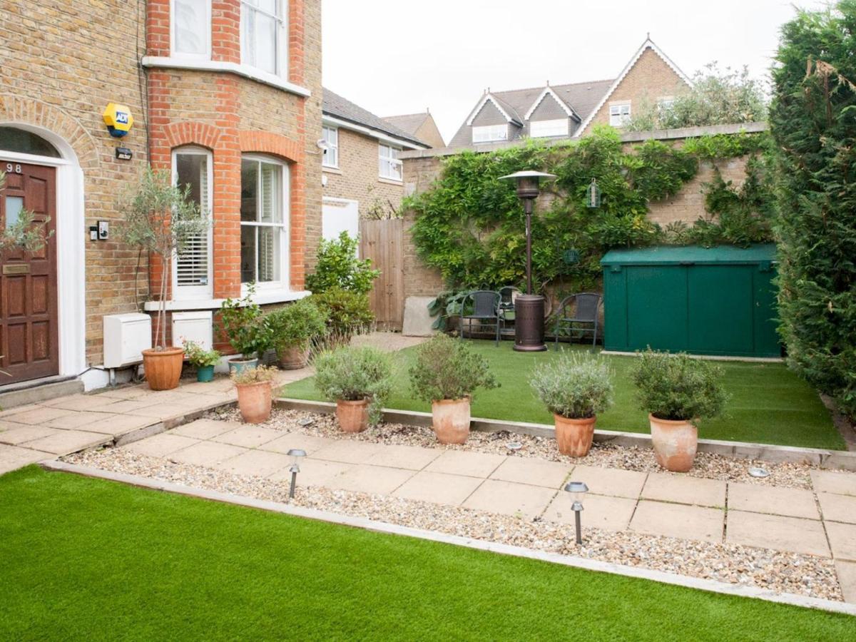 Pass The Keys Garden Apartment In Stockwell Londýn Exteriér fotografie