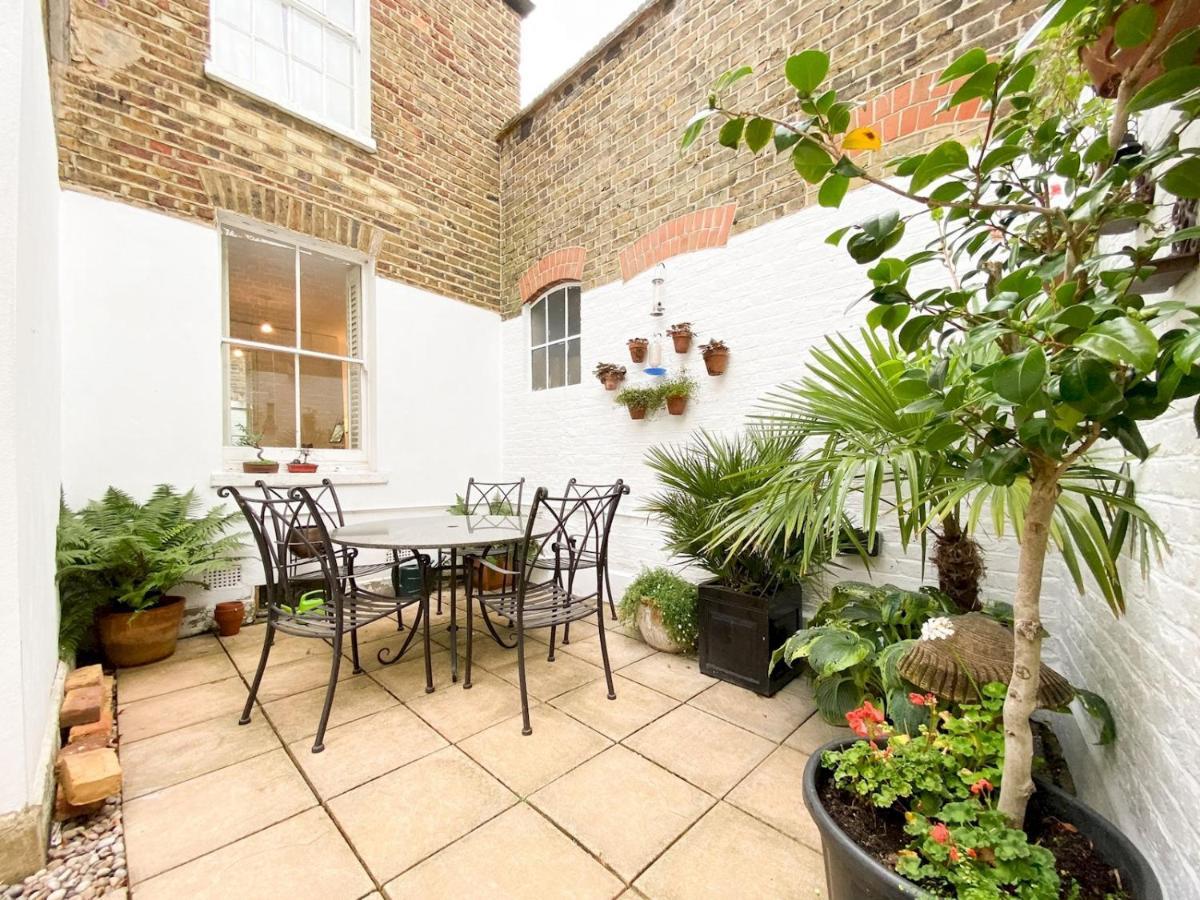 Pass The Keys Garden Apartment In Stockwell Londýn Exteriér fotografie