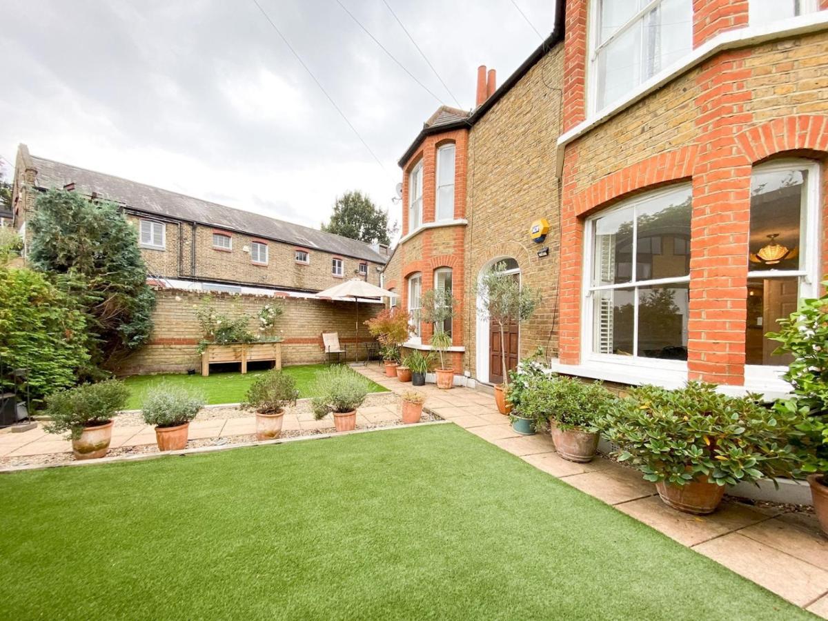 Pass The Keys Garden Apartment In Stockwell Londýn Exteriér fotografie