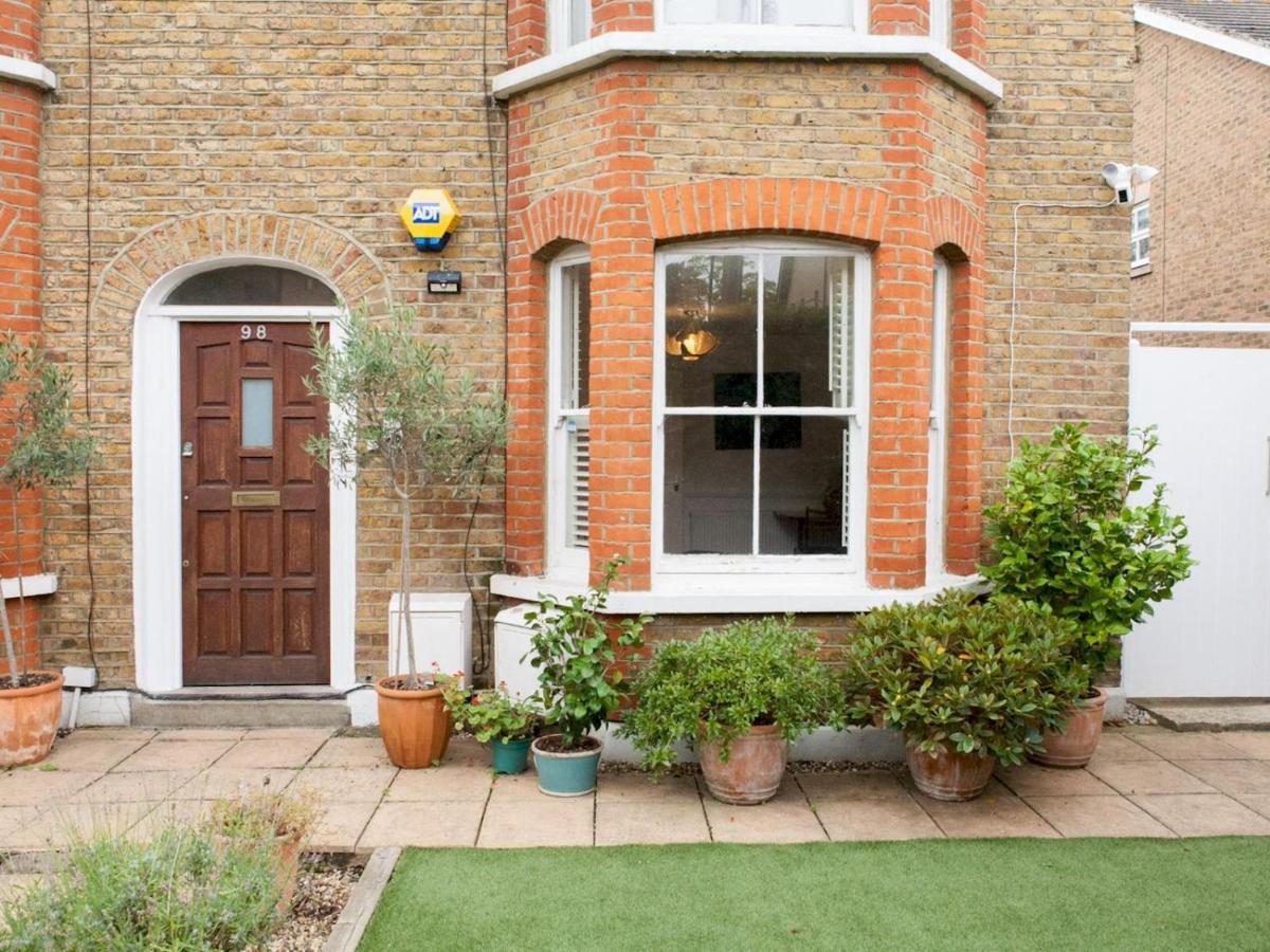 Pass The Keys Garden Apartment In Stockwell Londýn Exteriér fotografie