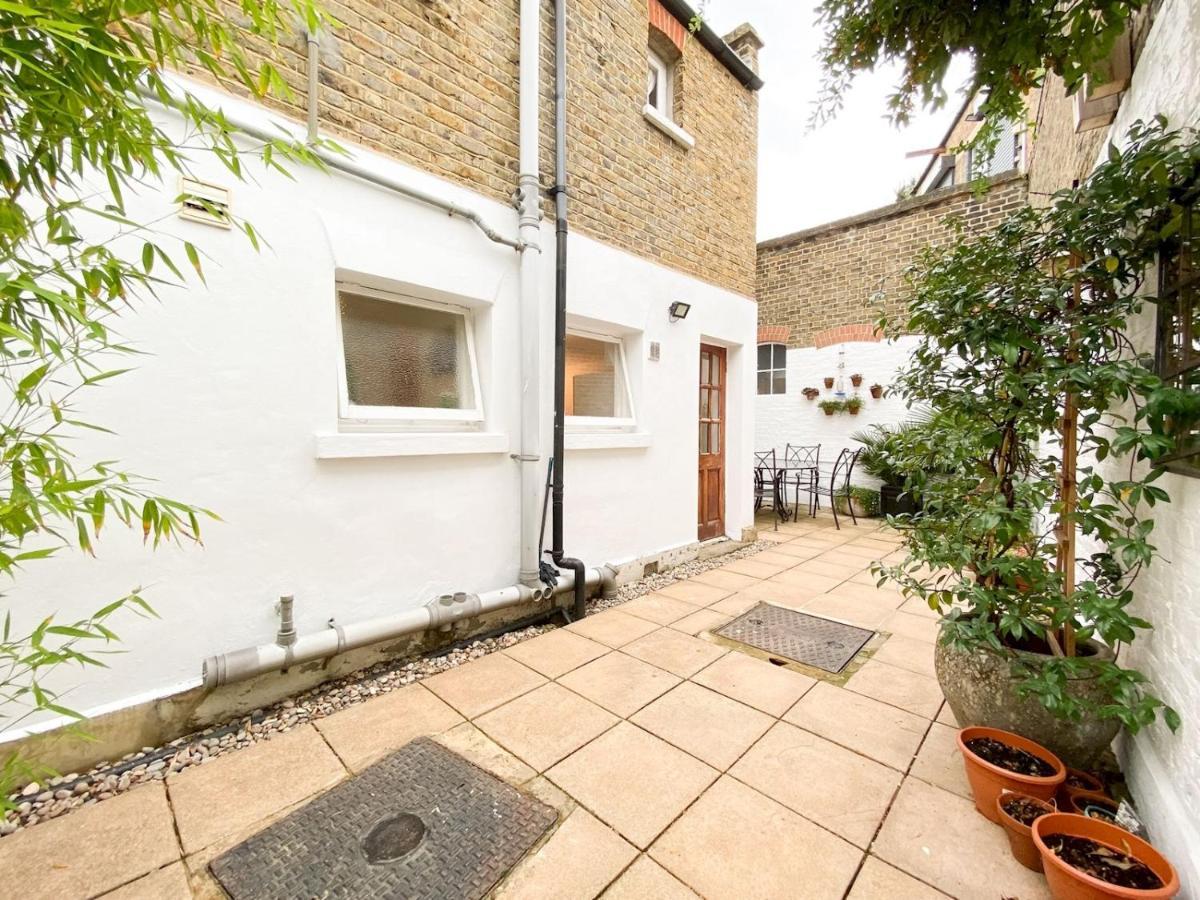 Pass The Keys Garden Apartment In Stockwell Londýn Exteriér fotografie